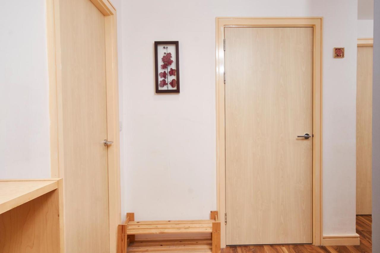 Stylish Manchester Gem - Sleeps 10! ภายนอก รูปภาพ